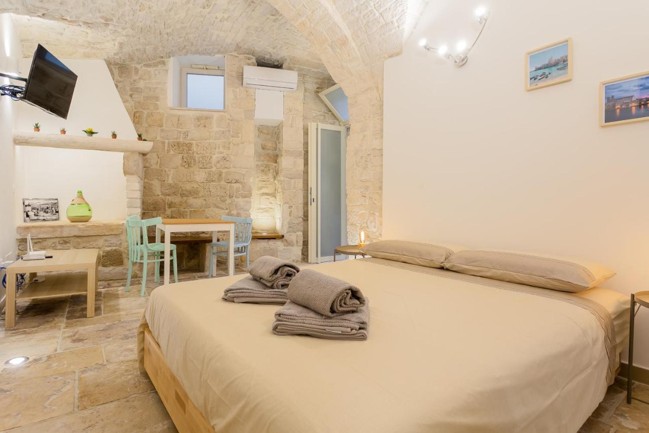 Suite Da Nonno Luigi 100 Metri Dal Mare Giovinazzo Exterior foto