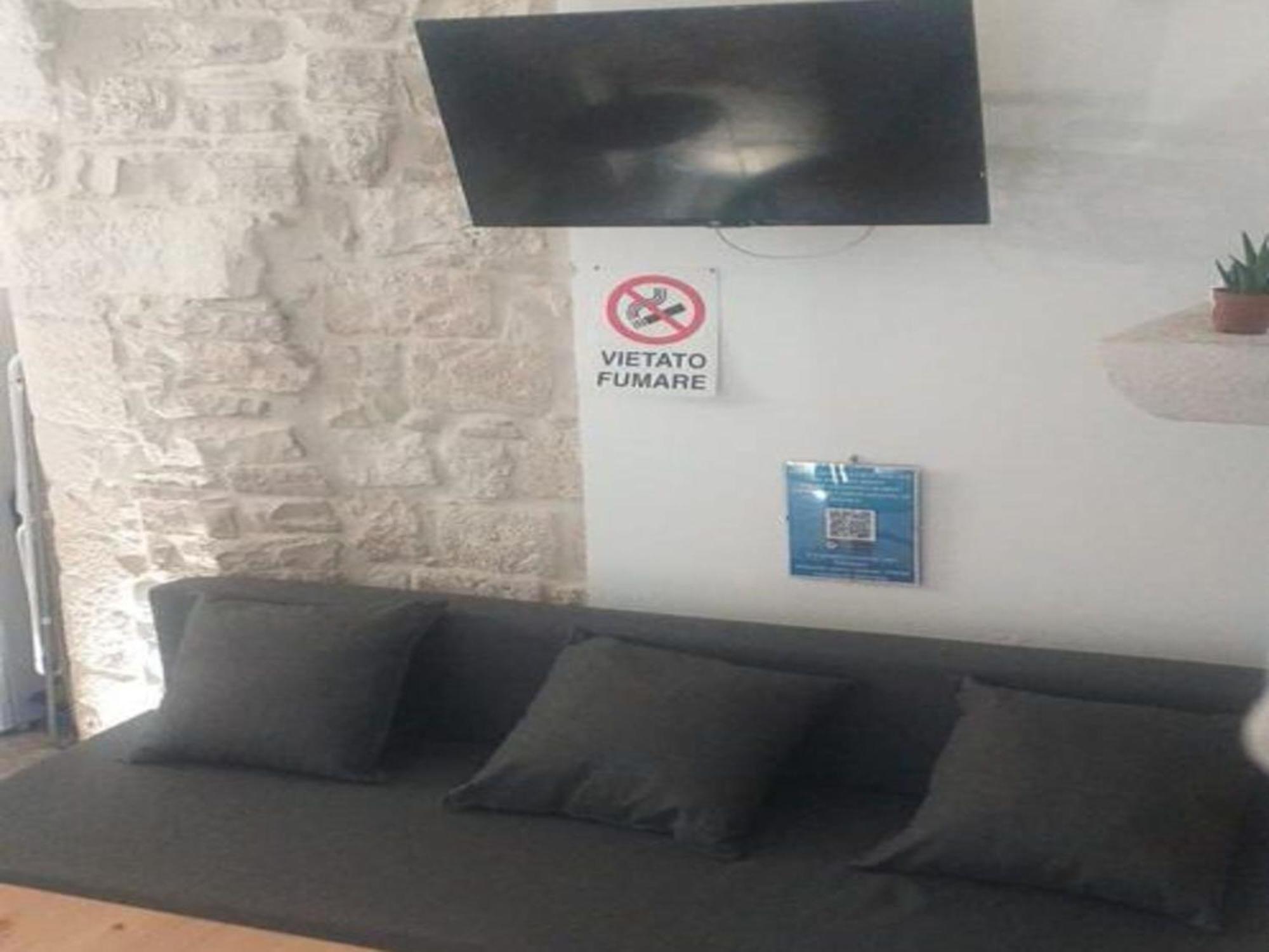 Suite Da Nonno Luigi 100 Metri Dal Mare Giovinazzo Exterior foto